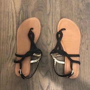 Women’s black cute sandals